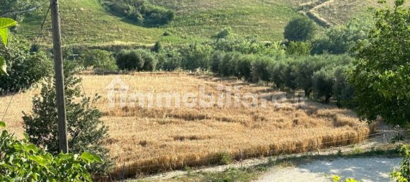 Casa de 4 dormitorios en Atri, Italy No. 172918 5