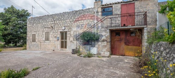 7 bedrooms House in Modica, Italy No. 69259 36