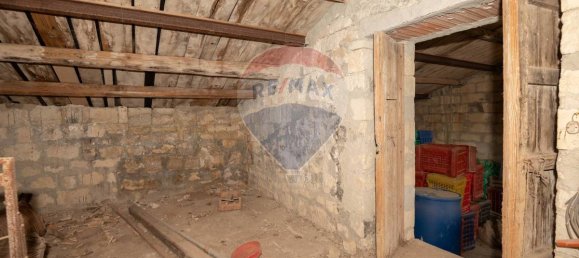 7 bedrooms House in Modica, Italy No. 69259 32