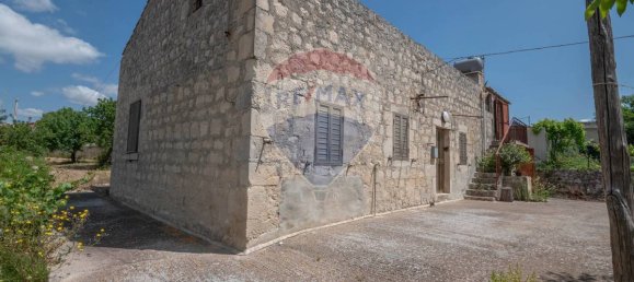 7 bedrooms House in Modica, Italy No. 69259 8