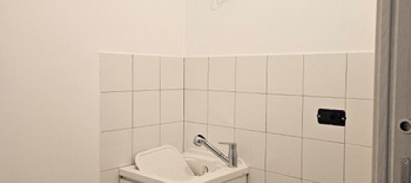 Квартира с 5 комнатами в Энна, Италия № 256443 4