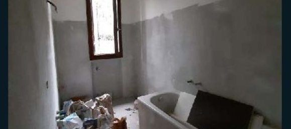 3 bedrooms Apartment in Castelfranco Emilia, Italy No. 317121 6