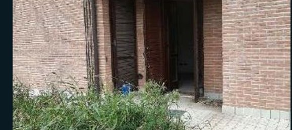 3 bedrooms Apartment in Castelfranco Emilia, Italy No. 317121 2