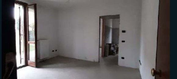 3 bedrooms Apartment in Castelfranco Emilia, Italy No. 317121 4