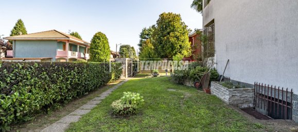 4غرفة فيلا في Caronno Pertusella, Italy رقم 291113 27