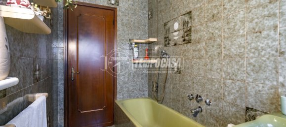 4غرفة فيلا في Caronno Pertusella, Italy رقم 291113 4