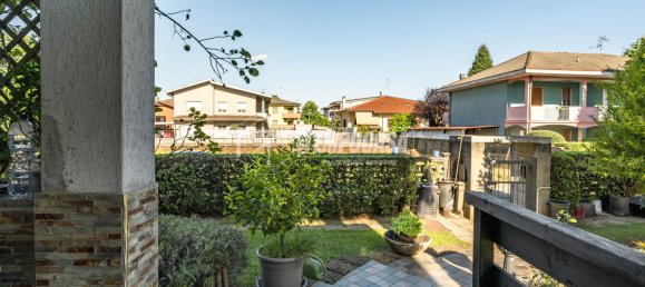 4غرفة فيلا في Caronno Pertusella, Italy رقم 291113 24