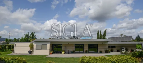 3 bedrooms House in Valongo, Portugal No. 112170 2