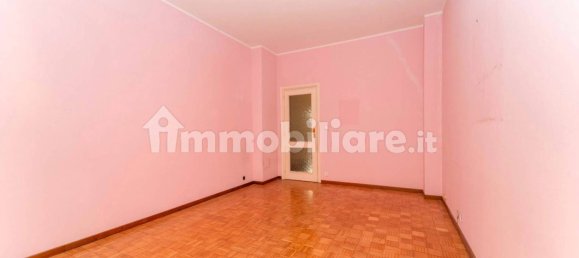 1 bedroom Apartment in Turin, Italy No. 379949 17