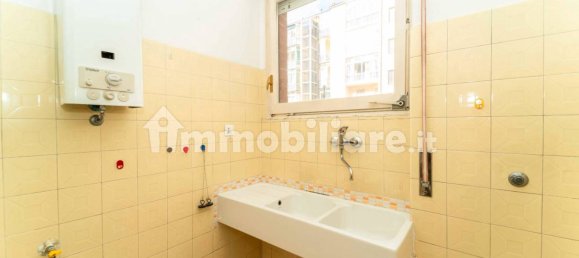 1 bedroom Apartment in Turin, Italy No. 379949 13