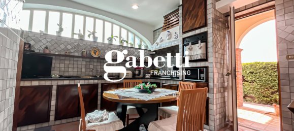 3 bedrooms Villa in Scafati, Italy No. 139033 8