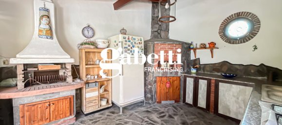 3 bedrooms Villa in Scafati, Italy No. 139033 5