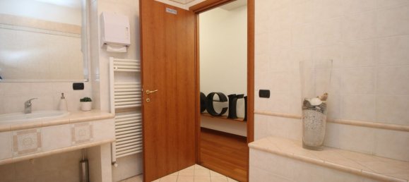 Bureau à Como, Italy 115m² No. 11951 10