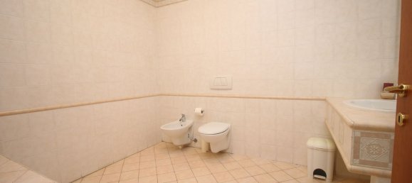 Bureau à Como, Italy 115m² No. 11951 9