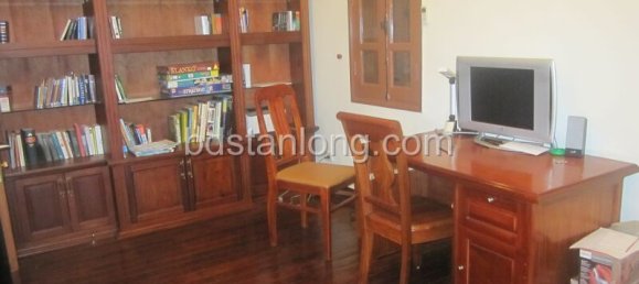 5 bedrooms Villa in Tay Ho, Vietnam No. 6362 10