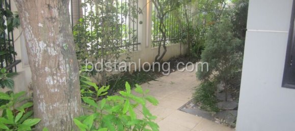 5 bedrooms Villa in Tay Ho, Vietnam No. 6362 4