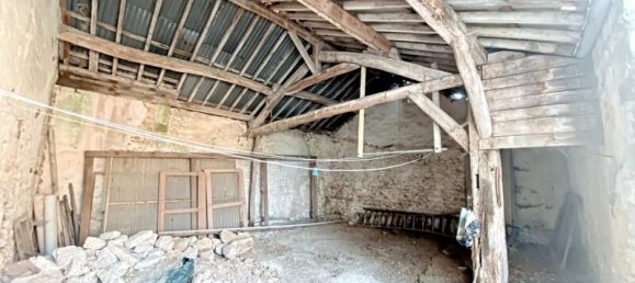 2 bedrooms House in Paris, France No. 329123 13