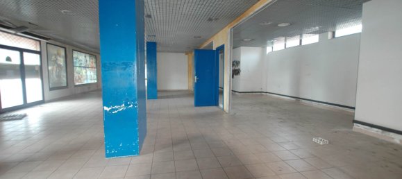 Imóvel comercial de 1 divisão em Olbia, Italy N.º 43750 22