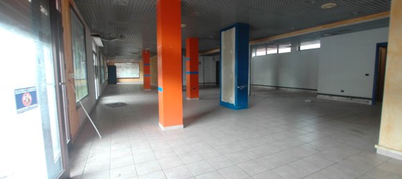 Imóvel comercial de 1 divisão em Olbia, Italy N.º 43750 14