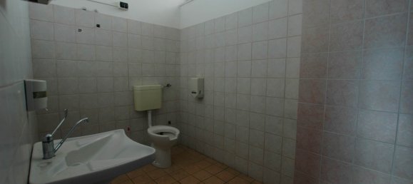 Imóvel comercial de 1 divisão em Olbia, Italy N.º 43750 20