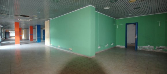 Imóvel comercial de 1 divisão em Olbia, Italy N.º 43750 24