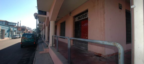 Imóvel comercial de 1 divisão em Olbia, Italy N.º 43750 4