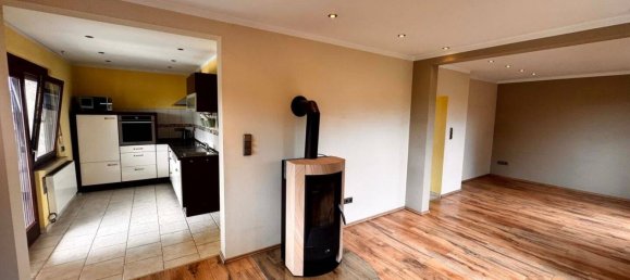 7 rooms Townhouse in Hildesheim, Germany No. 331371 5