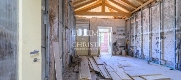 422m² Building in Porto, Portugal No. 104018 20