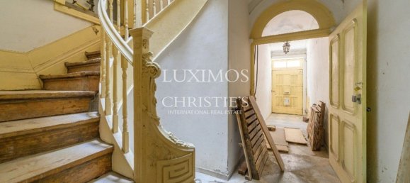 422m² Building in Porto, Portugal No. 104018 14