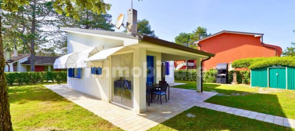 Villa de 2 dormitorios en San Michele al Tagliamento, Italy No. 268407 2