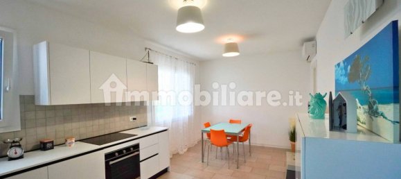 Villa de 2 dormitorios en San Michele al Tagliamento, Italy No. 268407 8