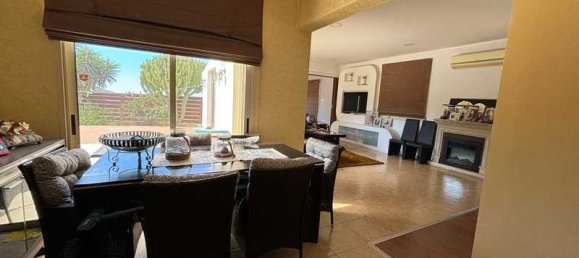 3 bedrooms House in Monagroulli, Cyprus No. 13825 4