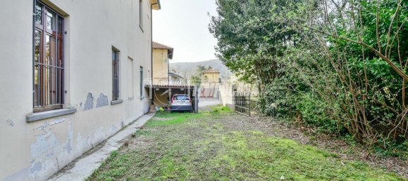 6 Schlafzimmer Haus in Erba, Italy, Nr. 362300 12