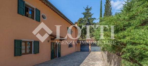 10 غرف نوم منزل في Vicopisano, Italy رقم 343668 22