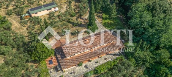 10 غرف نوم منزل في Vicopisano, Italy رقم 343668 12