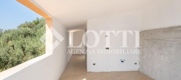 10 غرف نوم منزل في Vicopisano, Italy رقم 343668 49