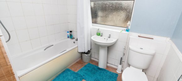 3 غرف نوم منزل في Newport, United Kingdom رقم 2389 9