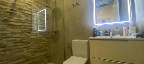 Bungalow de 2 dormitorios en Torrevieja, Spain No. 178484 2