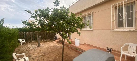 Bungalow de 2 dormitorios en Torrevieja, Spain No. 178484 21