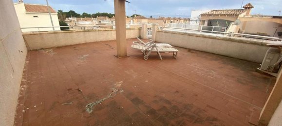 Bungalow de 2 dormitorios en Torrevieja, Spain No. 178484 30