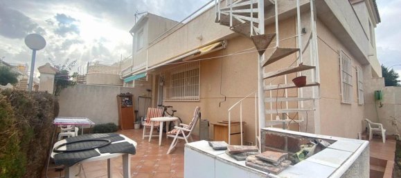 Bungalow de 2 dormitorios en Torrevieja, Spain No. 178484 16