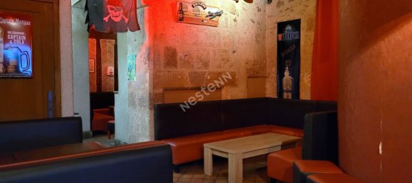 100m² Commercial property in Blois, France No. 85211 6