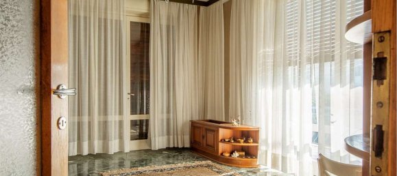 Villa de 3 divisões em Castano Primo, Italy N.º 20354 10