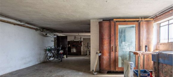 Villa de 3 divisões em Castano Primo, Italy N.º 20354 35