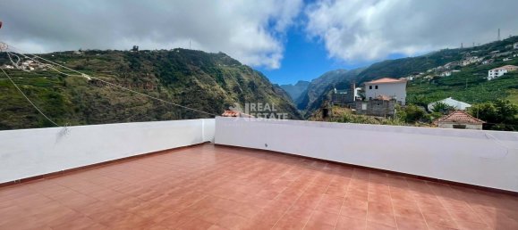 3 bedrooms Villa in Ribeira Brava, Portugal No. 235829 10