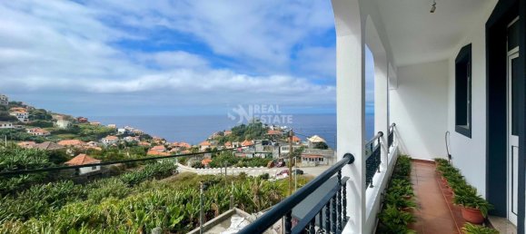 3 bedrooms Villa in Ribeira Brava, Portugal No. 235829 21