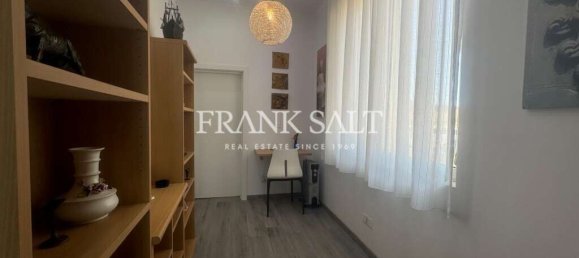 Ático de 1 dormitorio en Marsalforn, Malta No. 6077 13