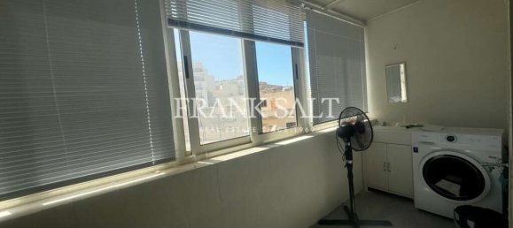 Ático de 1 dormitorio en Marsalforn, Malta No. 6077 6