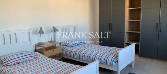 Apartamento de 3 dormitorios en Saint Julian's, Malta No. 9933 12
