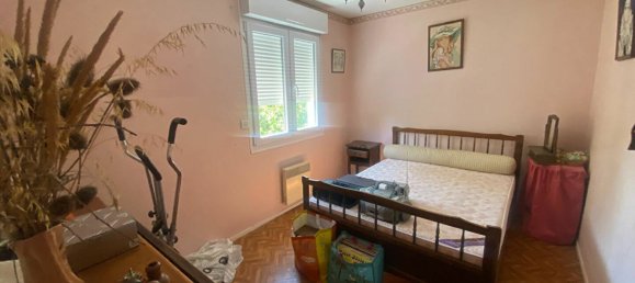 3 chambres Maison à Saint-Berthevin, France No. 283619 4